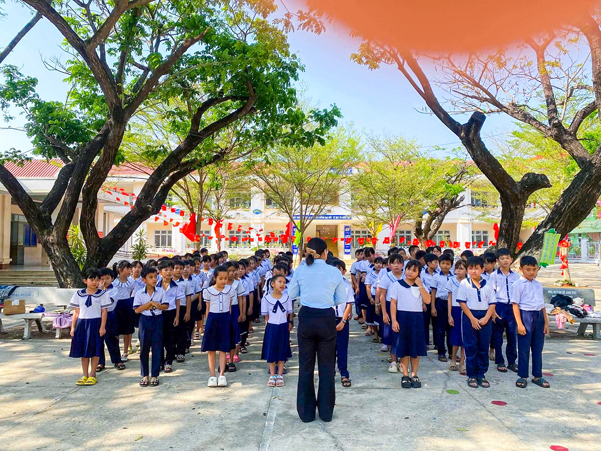 Em Võ Trường Hải | Tiếp bước đến trường